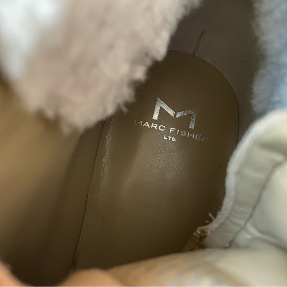 NEW Marc Fisher Cade Shearling Lace Up Combat Bootie in Light Natural 8 - Picture 9 of 11